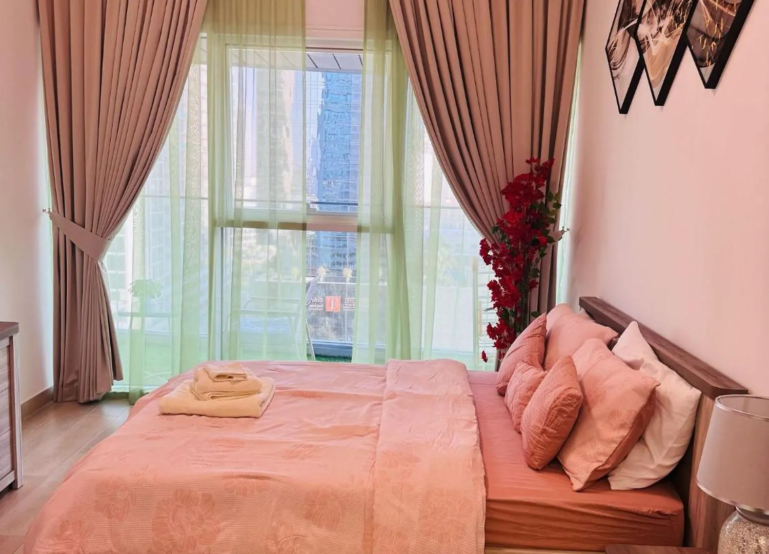 Beautuful 1Br Apartment Balcony Views Of Jvc Dubai Hotels & Parks 0*,  الإمارات العربية المتحدة