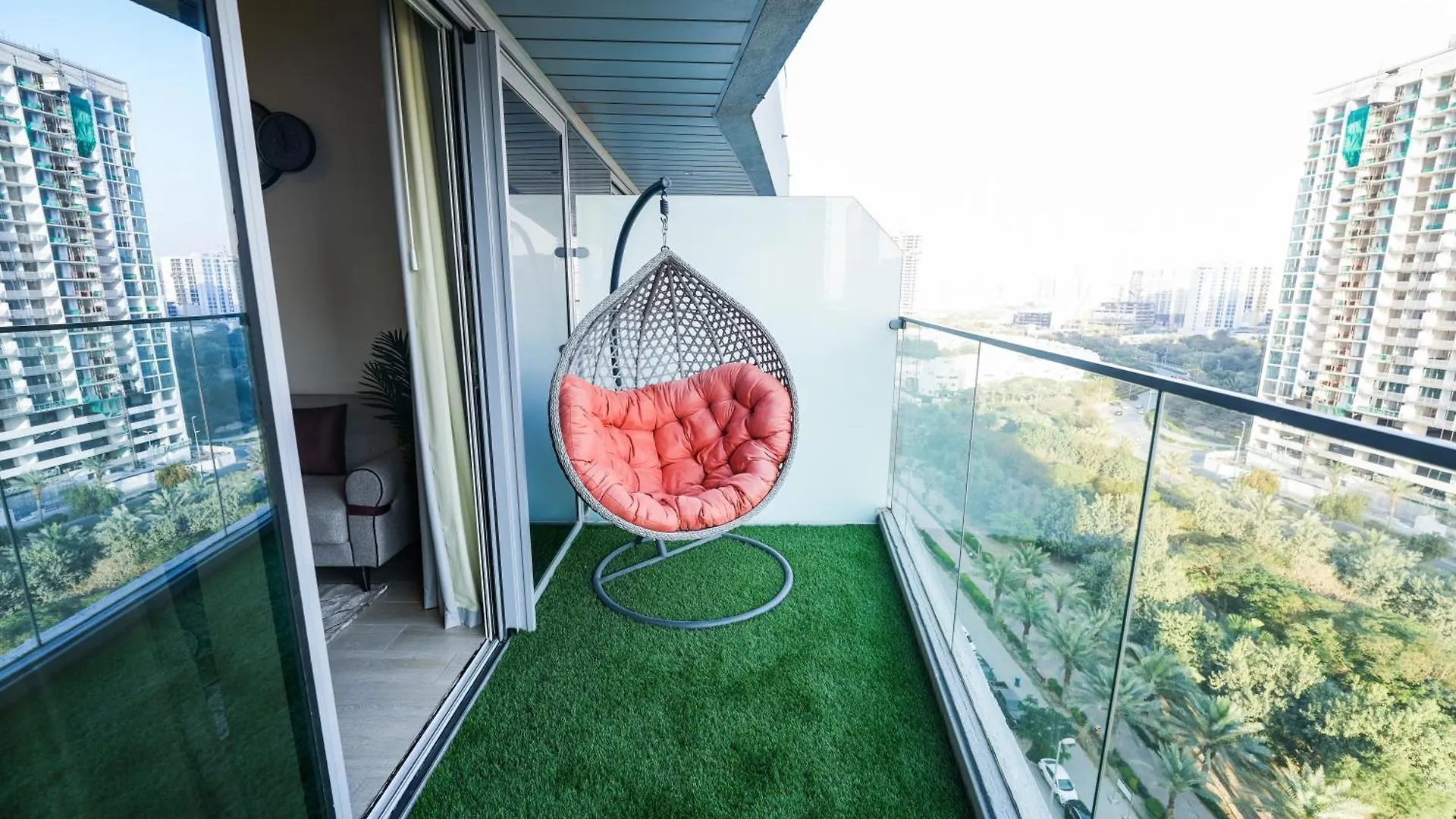 Beautuful 1Br Apartment Balcony Views Of Jvc Dubai Hotels & Parks