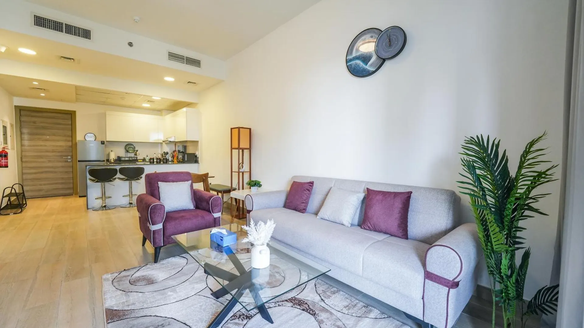 Beautuful 1Br Apartment Balcony Views Of Jvc Dubai Hotels & Parks